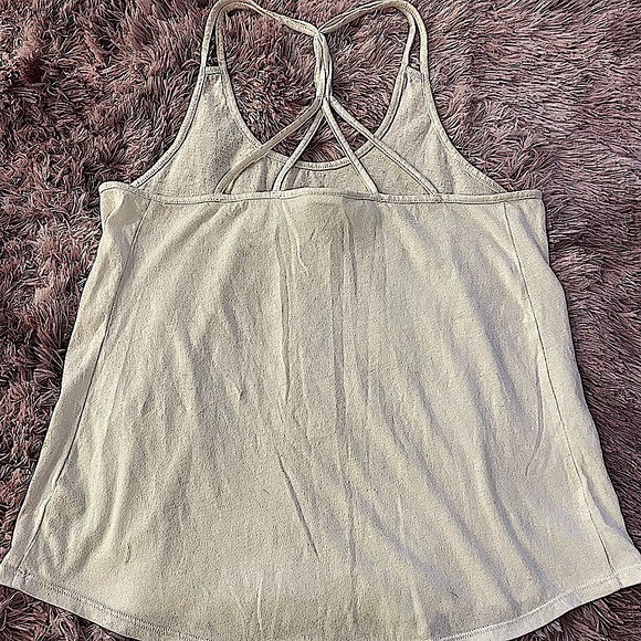 *NEW* PINK Victoria’s Secret Halter Graphic Tank - Picture 2 of 3